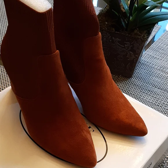 Steve Madden boots. - Picture 3 of 4